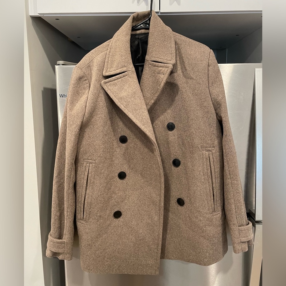 H&M Men’s Pea Coat 
40R (Medium) Ready to ship